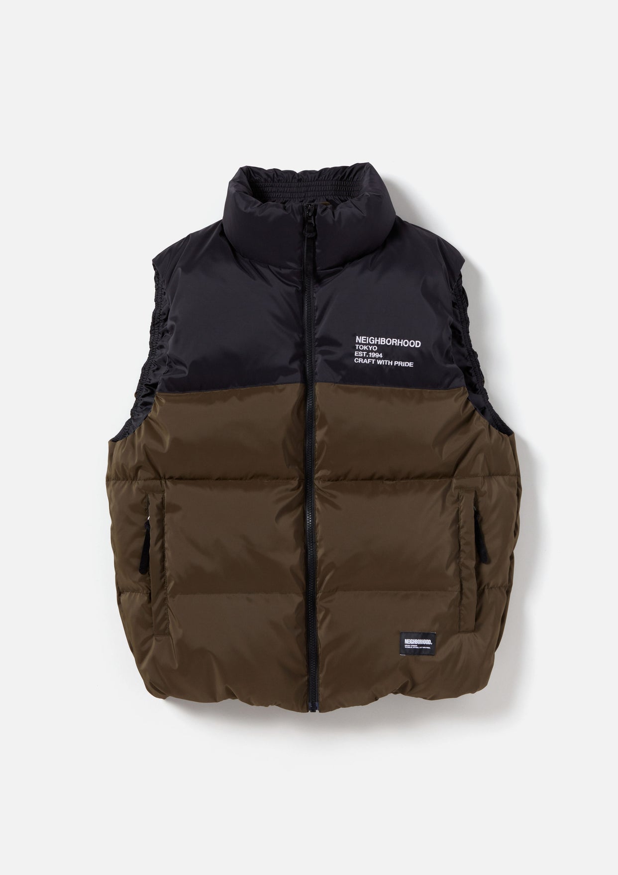 CLASSIC DOWN VEST