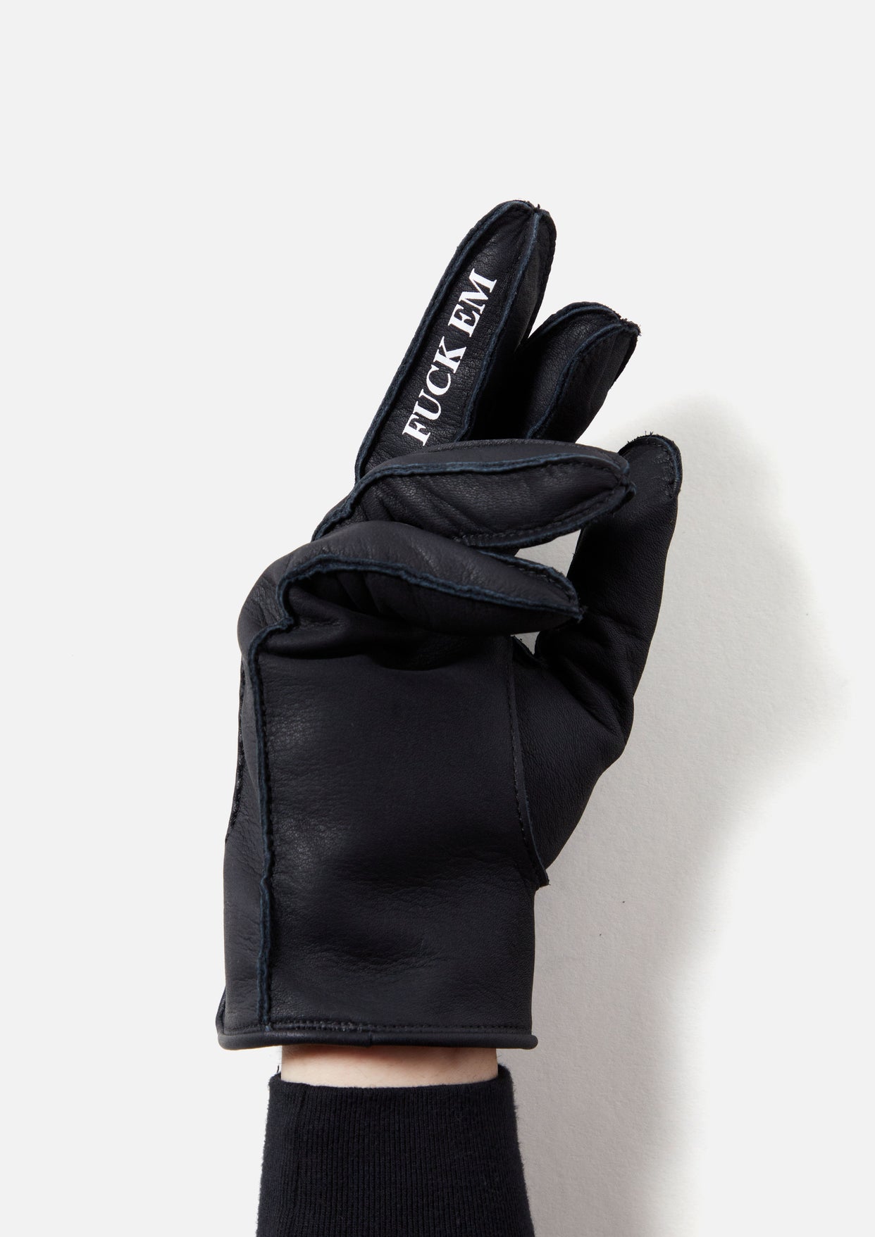 LEATHER GLOVE