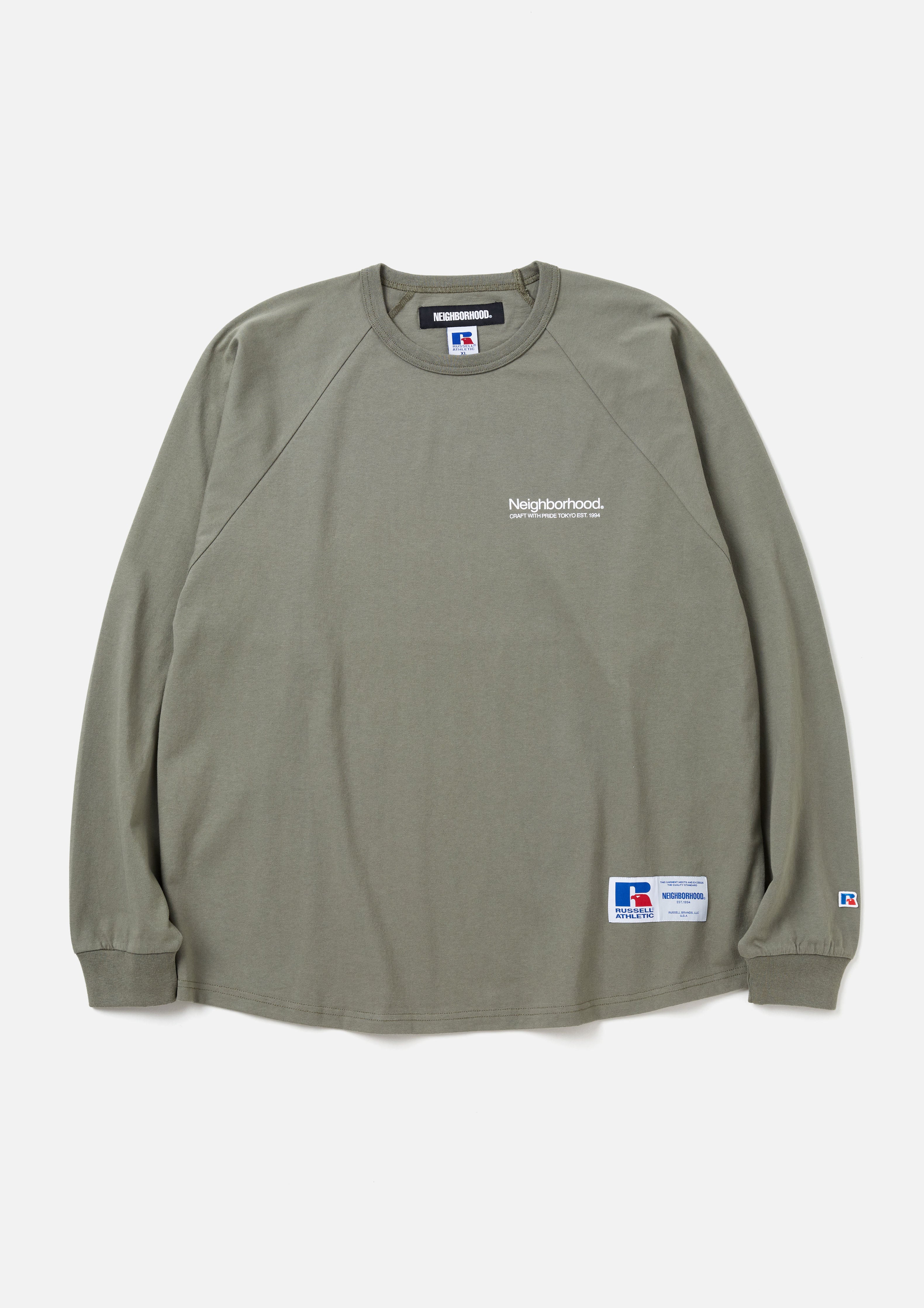 NH X RUSSELL ATHLETIC . CREWNECK LS