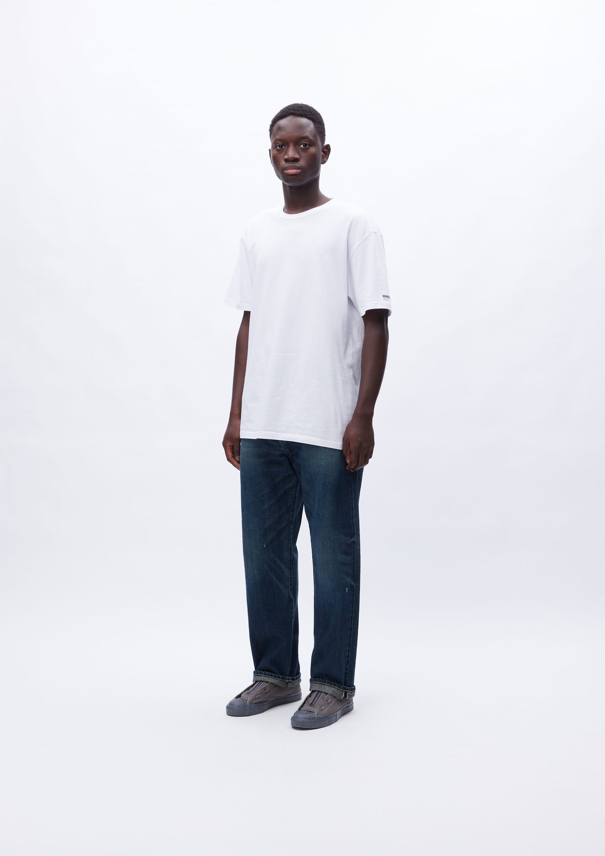 NEIGHBORHOOD WASHED DENIM DP BASIC PANTS www.sudouestprimeurs.fr